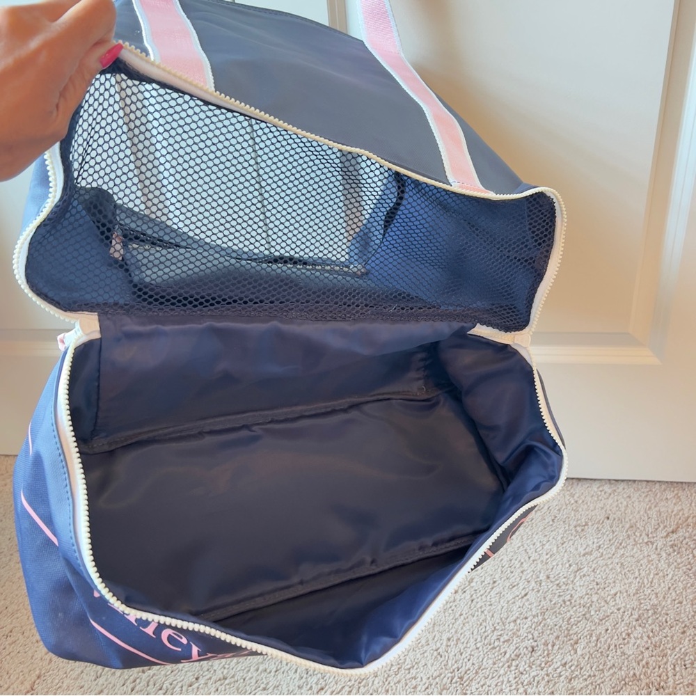 Vineyard Vines Navy and Pink Tote Bag - Picture 9 of 12